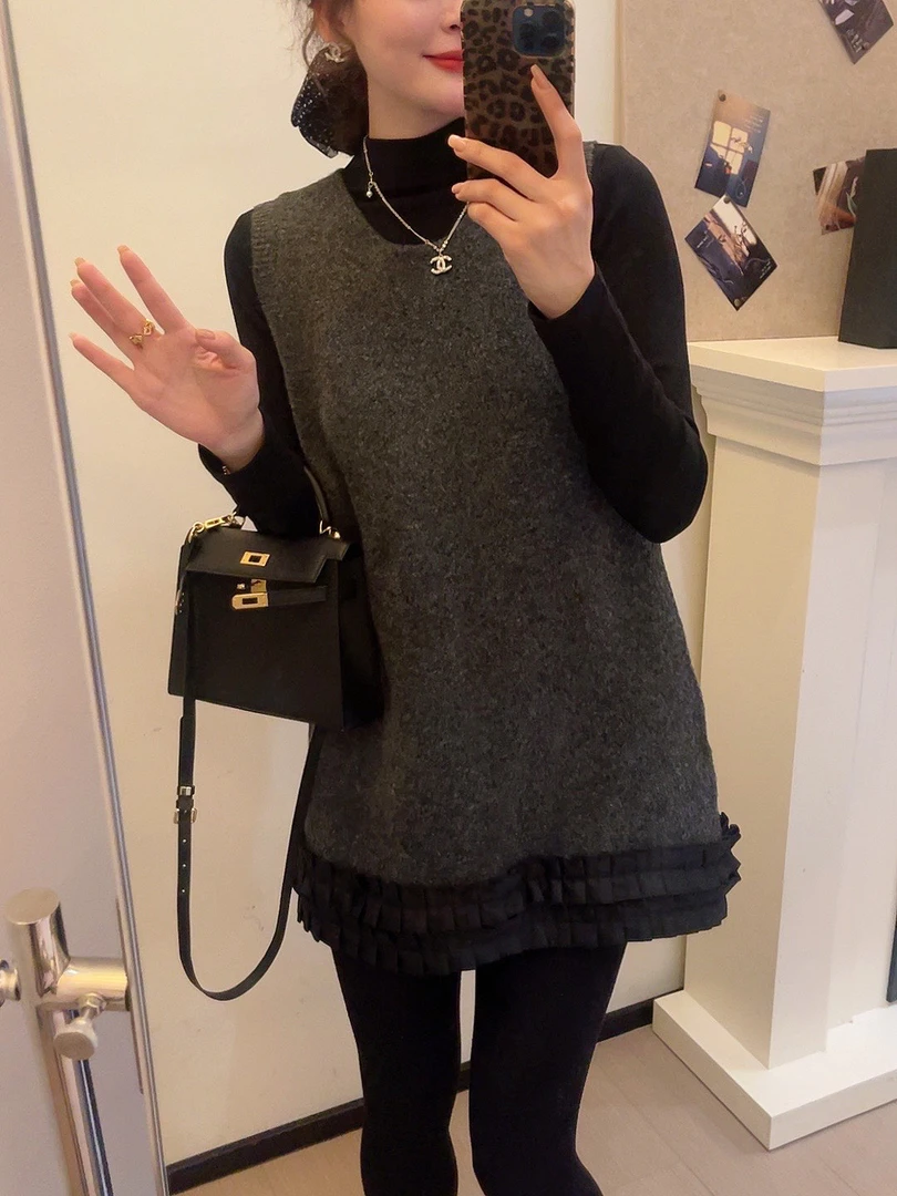 老赵服饰 褶皱花边马甲裙➕半高领打底上衣两件套套装21AU3149