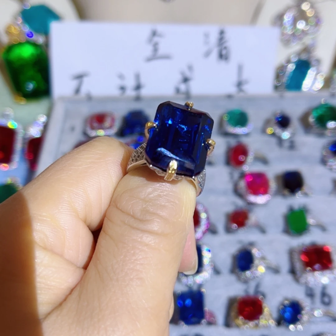 钨金璀璨夺目耀眼