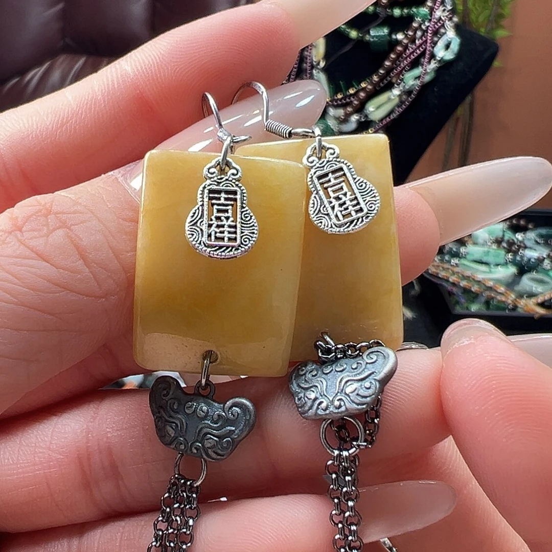 翡翠未镶嵌耳饰耳环