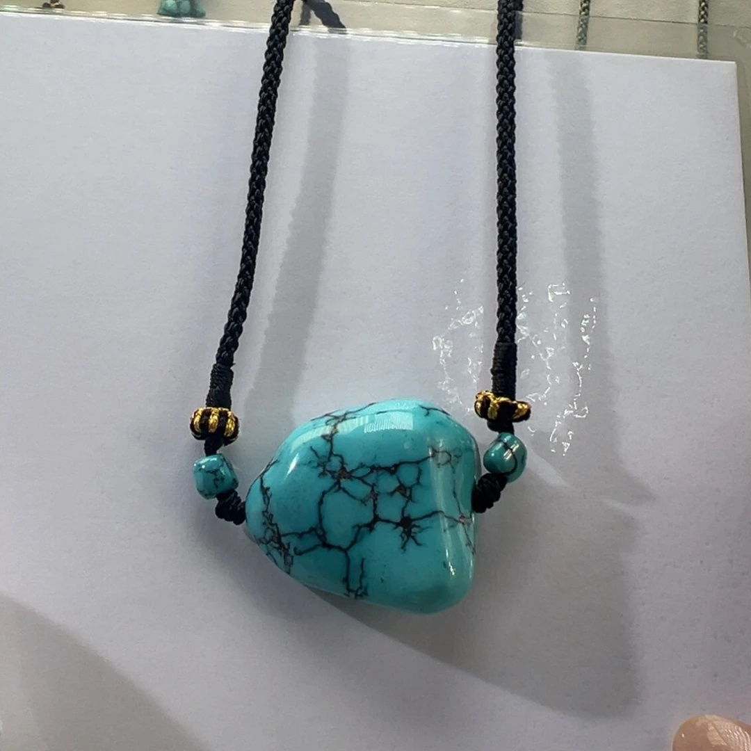 绿松石未镶嵌挂件