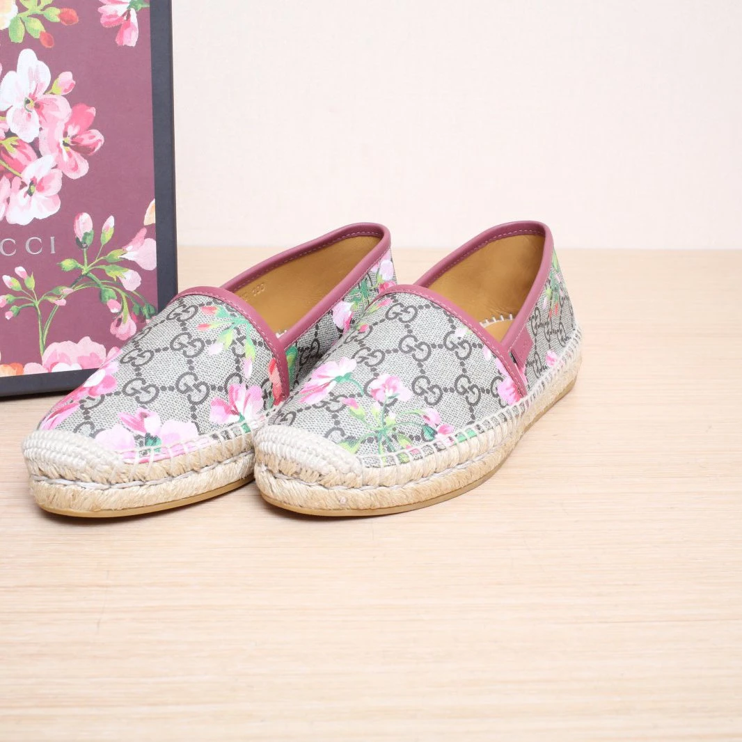 99新 GUCCI/古驰 小花佳珊 老花 PVC 草编 GUCCI 花卉 渔夫鞋