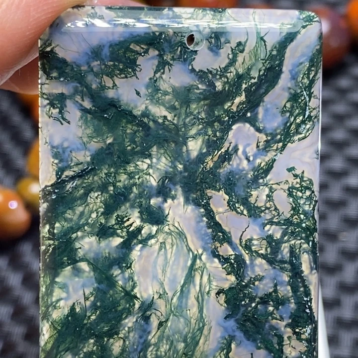 玛瑙/玉髓颈饰未镶嵌旭*