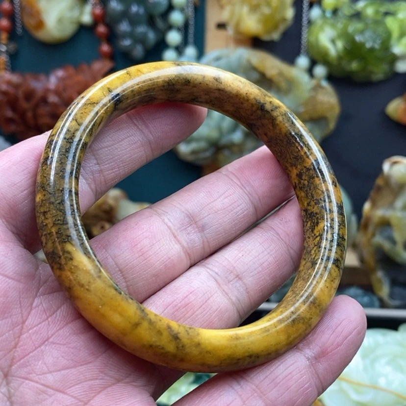 【闪购商品】未镶嵌蛇纹石玉手镯61