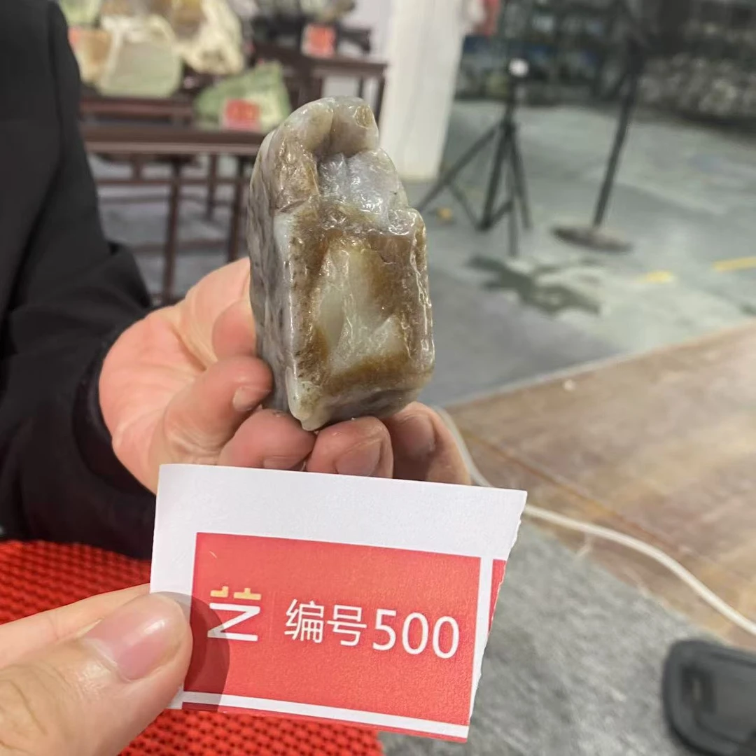 新疆玉料原石发一件编号500