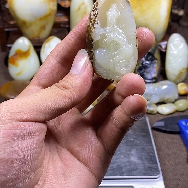 和田玉未镶嵌挂件