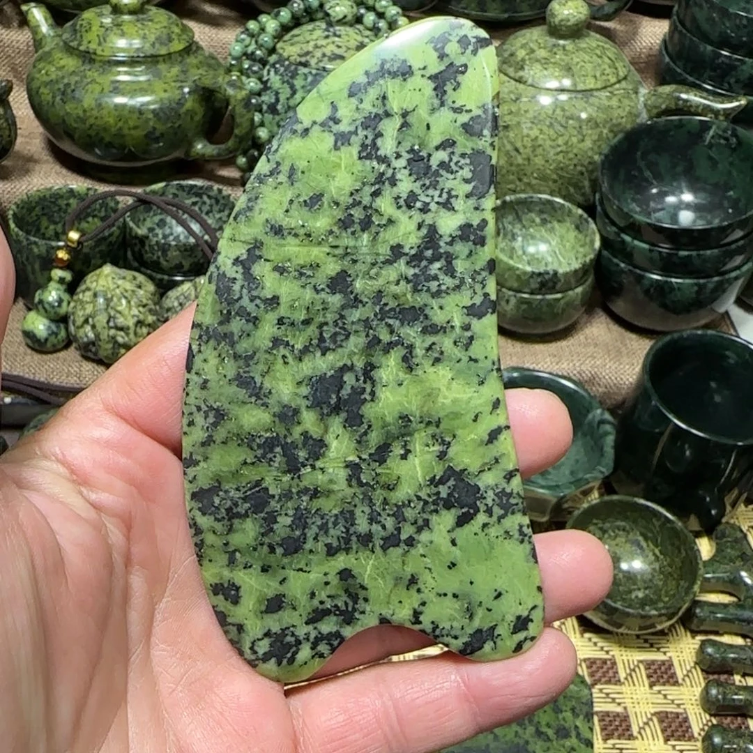 蛇纹石玉未镶嵌藏玉药王石能量产品