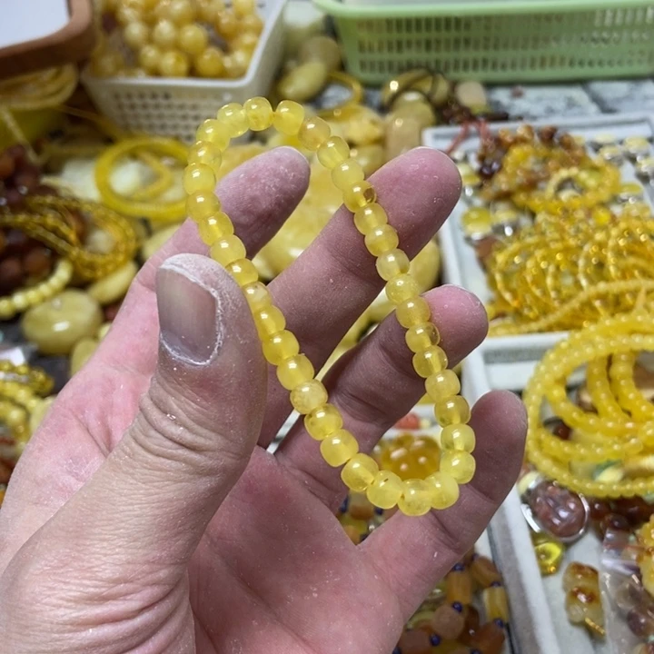 蜜蜡未镶嵌裸石多样性发货