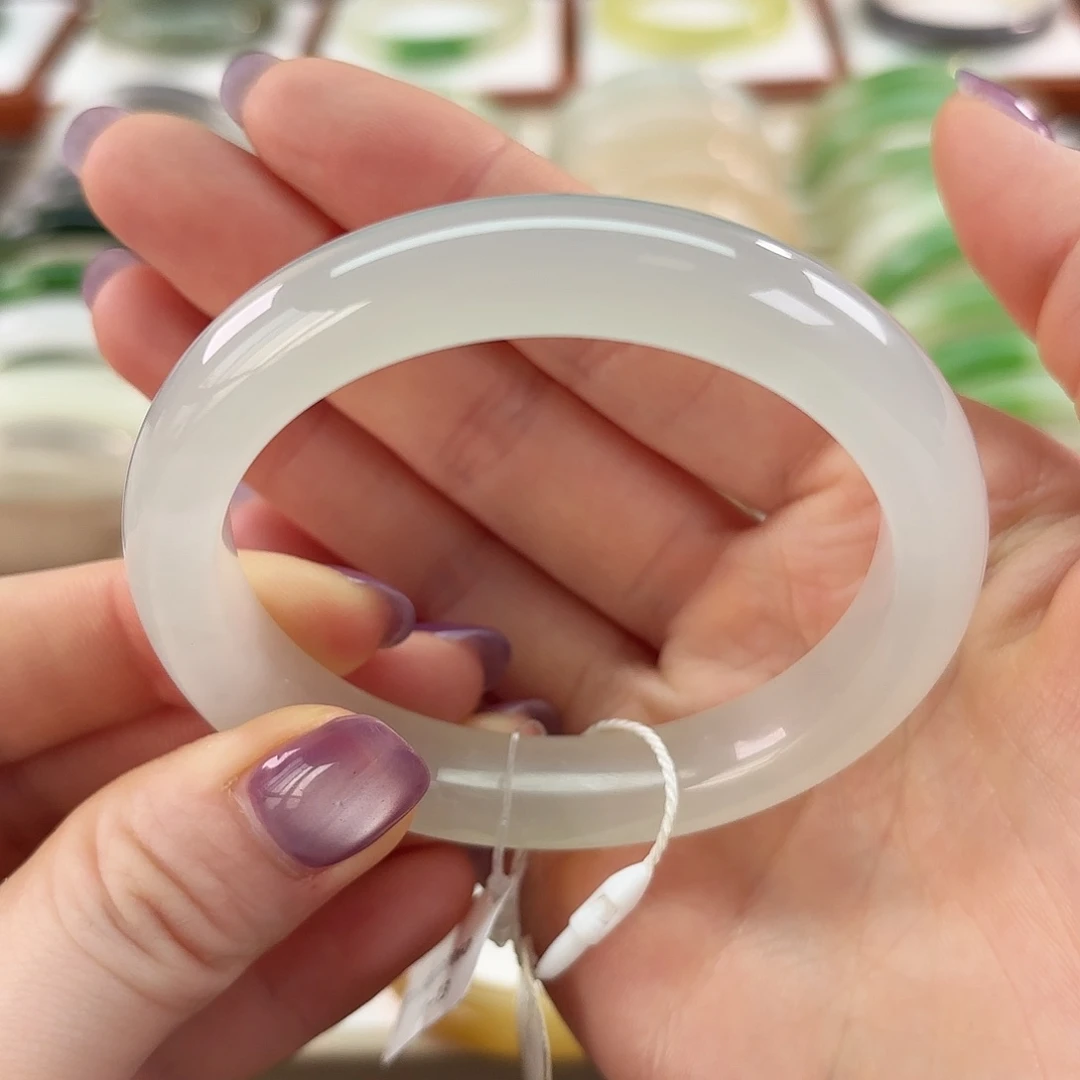 和田玉未镶嵌手镯【高冰淡烟灰】