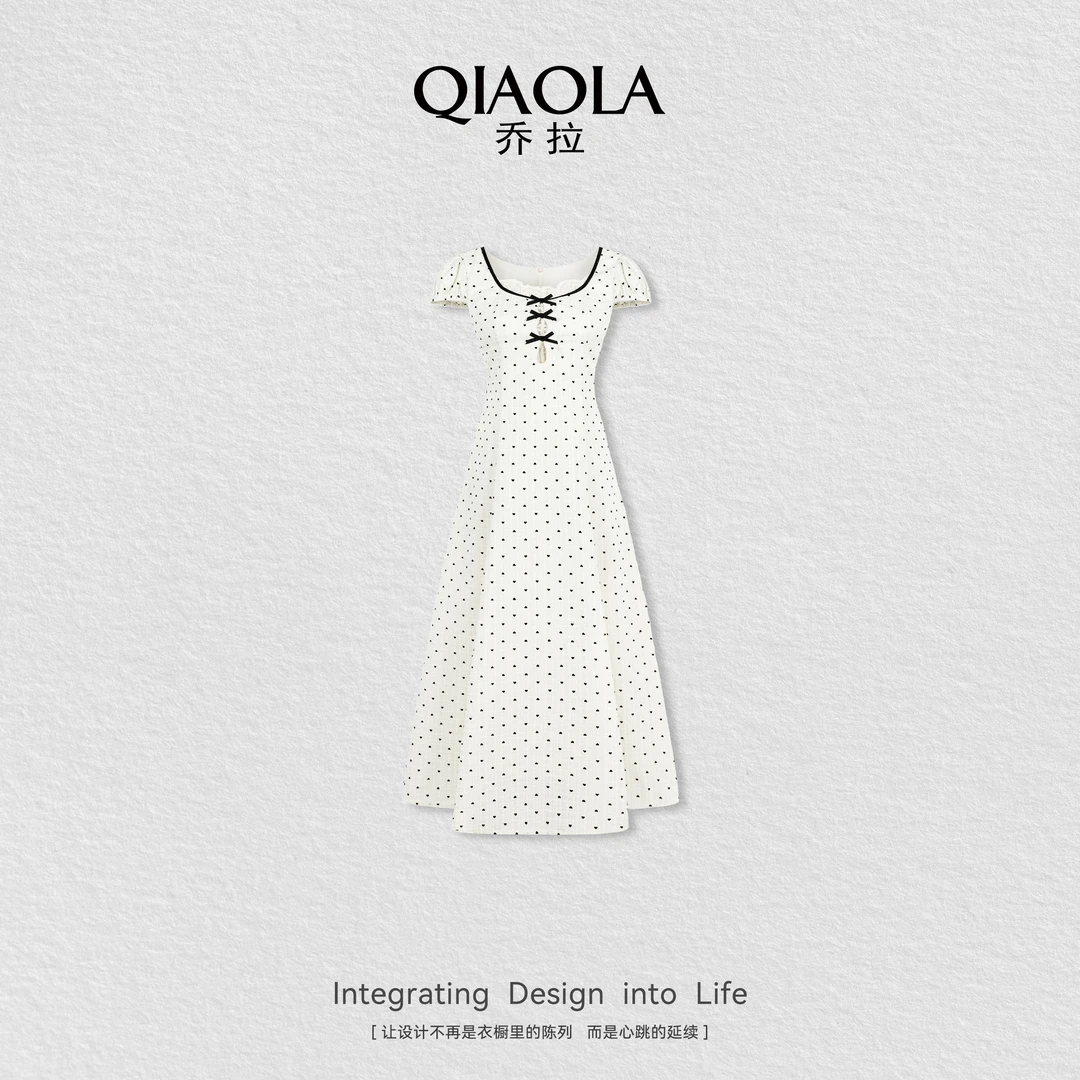 QIAOLA/乔拉【炽爱典礼】夏新款梭织波点圆领泡泡袖设计连衣裙预售