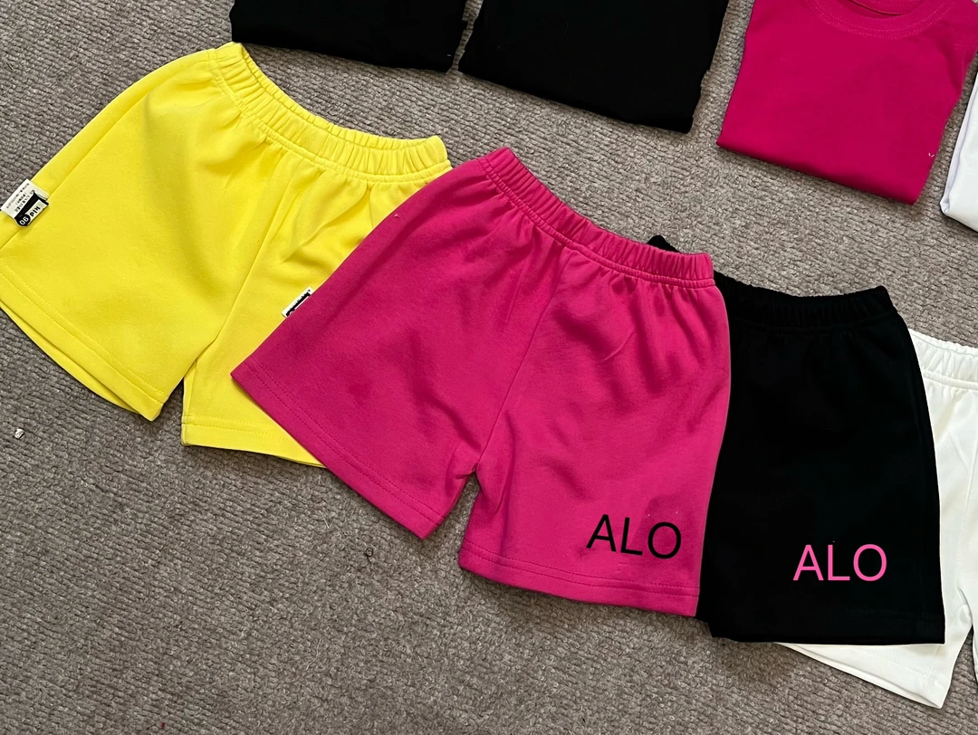 【三个字母】百搭纯色棉质夏季短裤个性潮牌休闲4分裤男女童