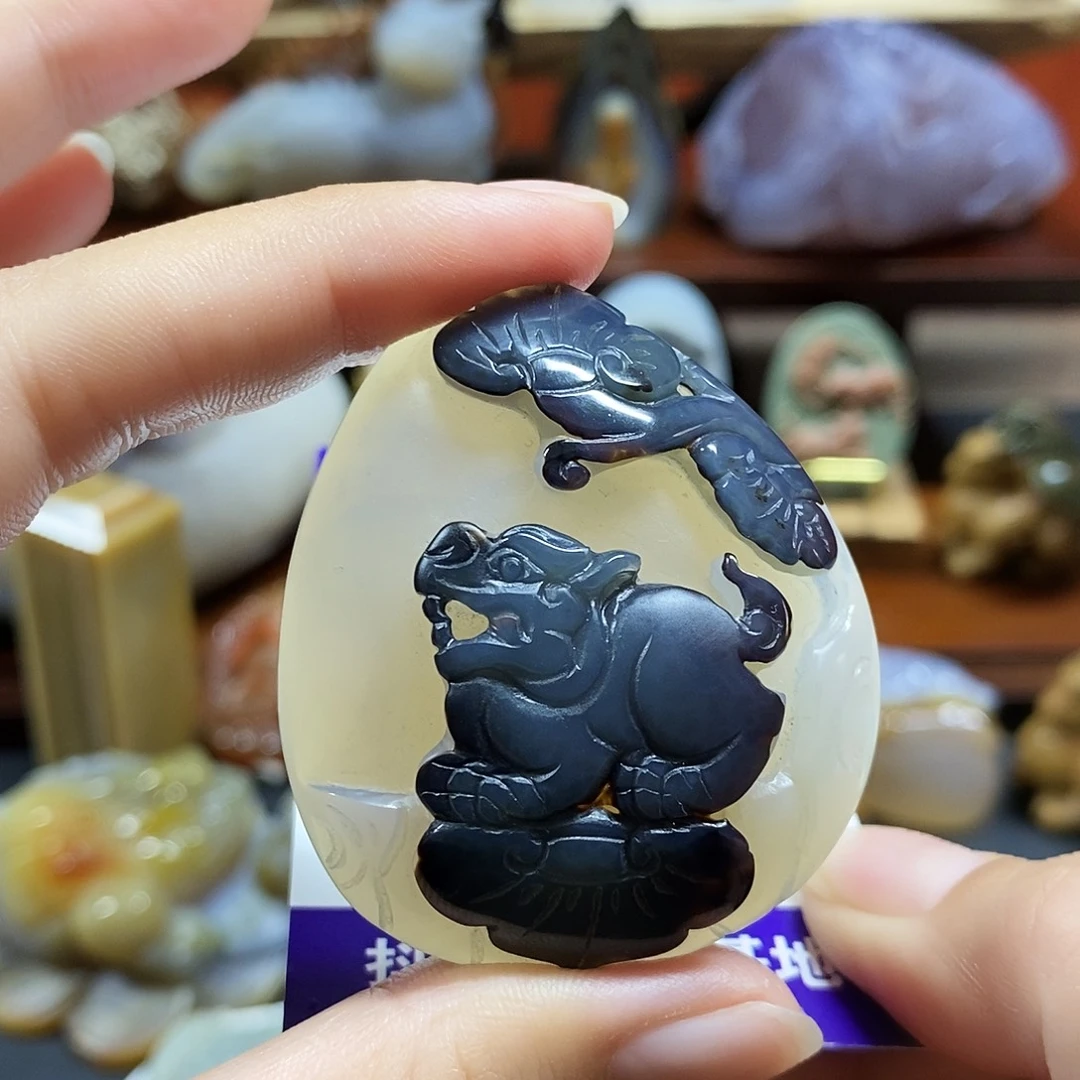 玛瑙/玉髓未镶嵌颈饰