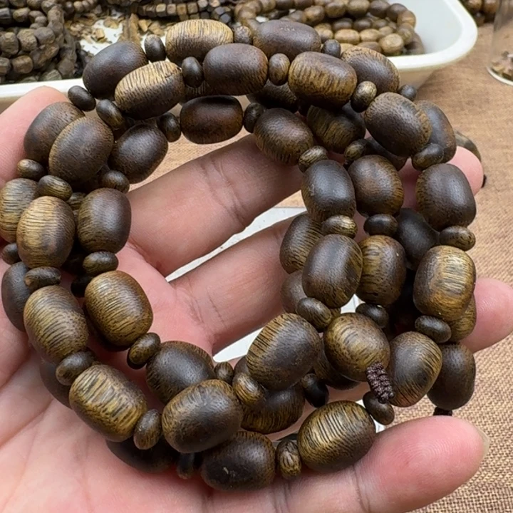 用***8沉香手串张勺子手串40克加