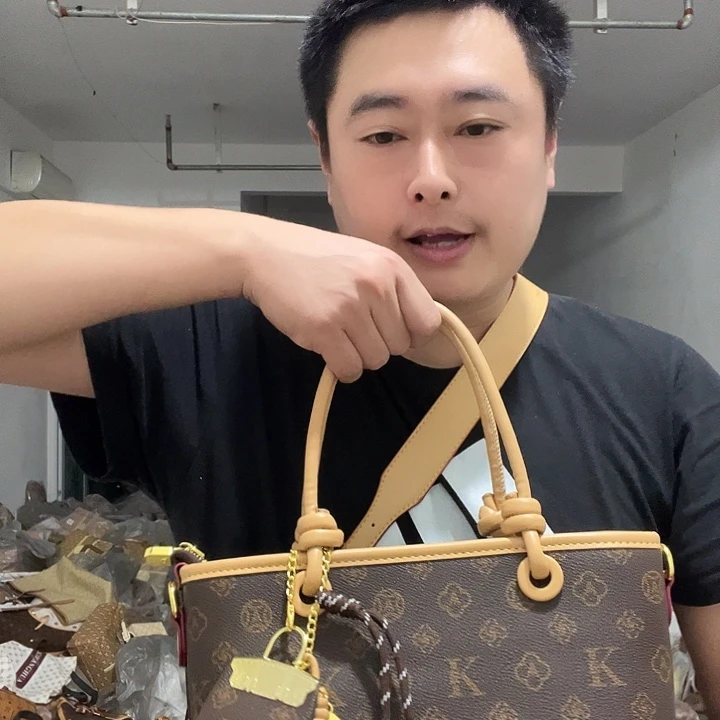 PVC水牛皮（革）麂皮（革）