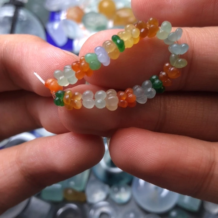 定制翡翠未镶嵌挂件