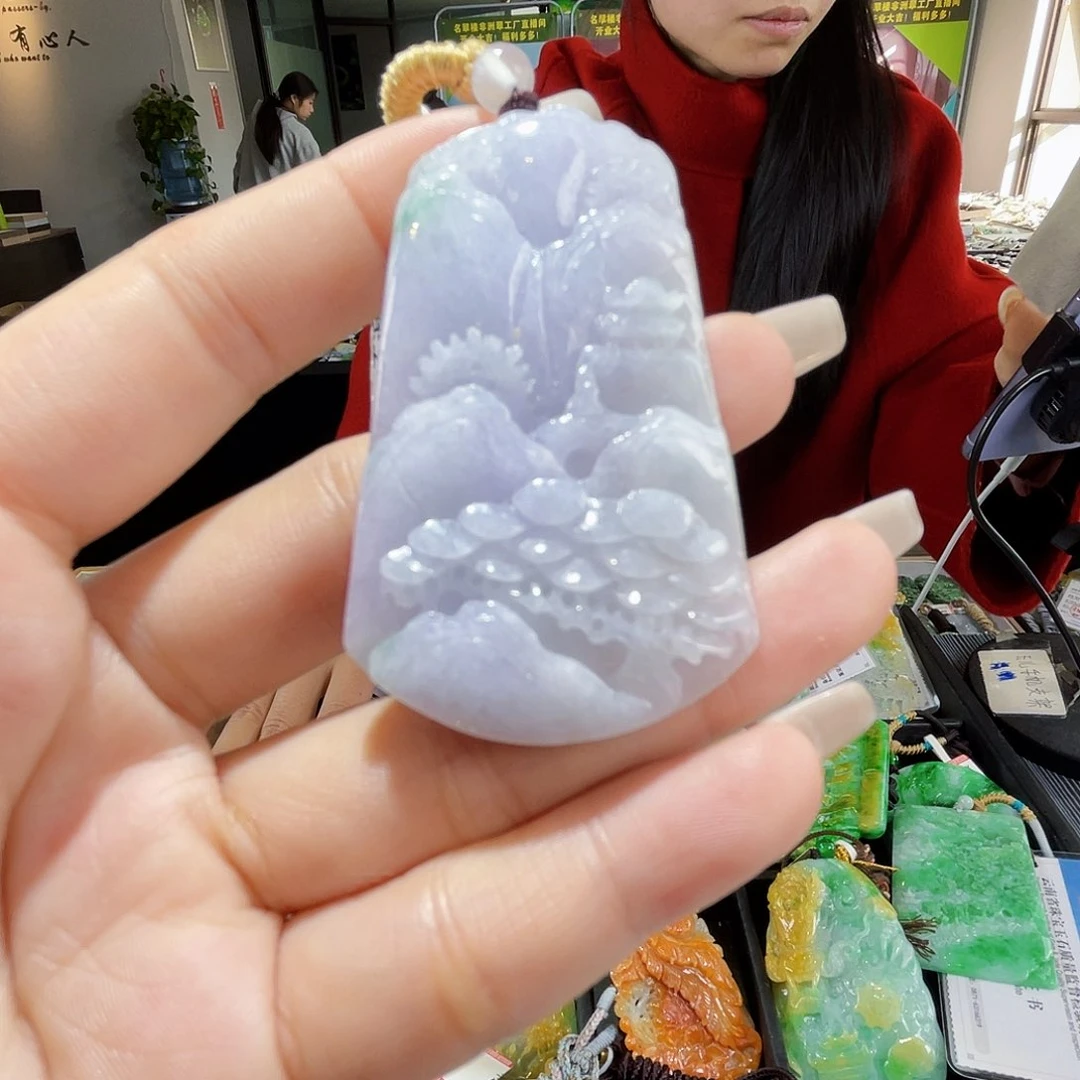 颈饰未镶嵌翡翠一