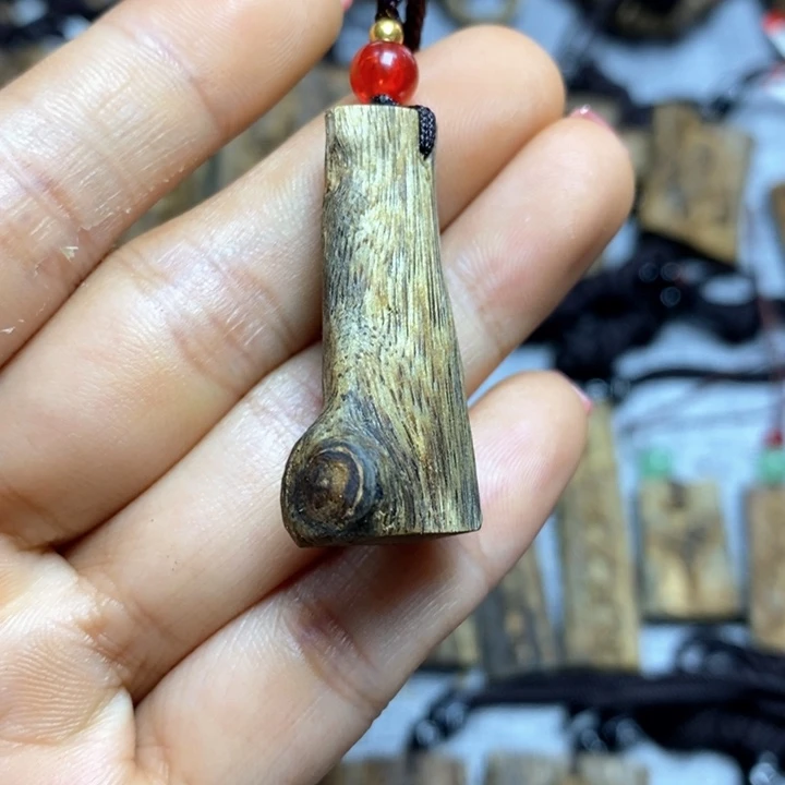 沉香手把件奇楠沉香素牌吊坠