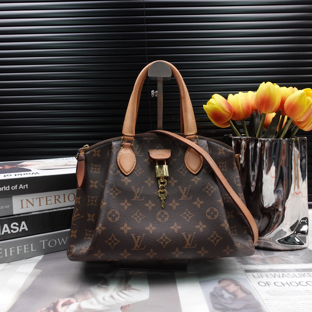 95新 LouisVuitton/路易威登 单肩包/T10226743