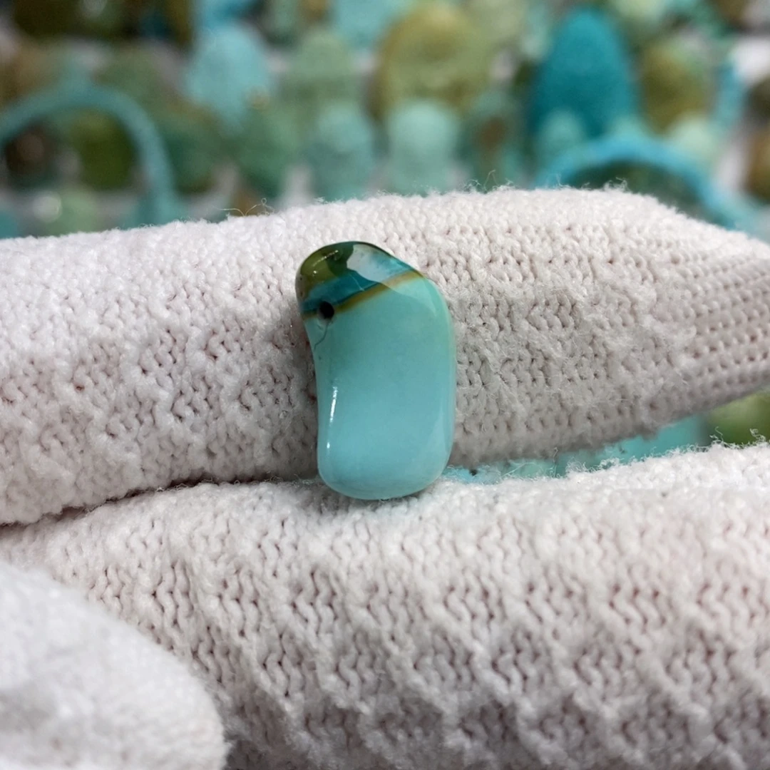 绿松石未镶嵌绿松石