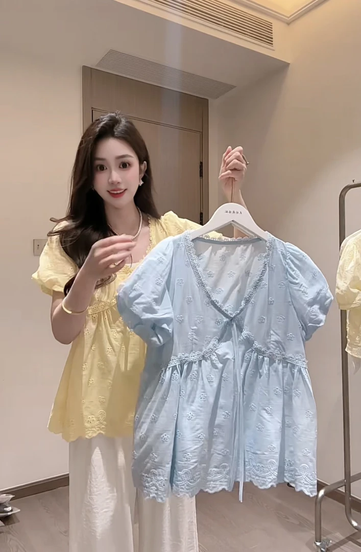 8982-V领韩系设计感蕾丝小衫娃娃衫