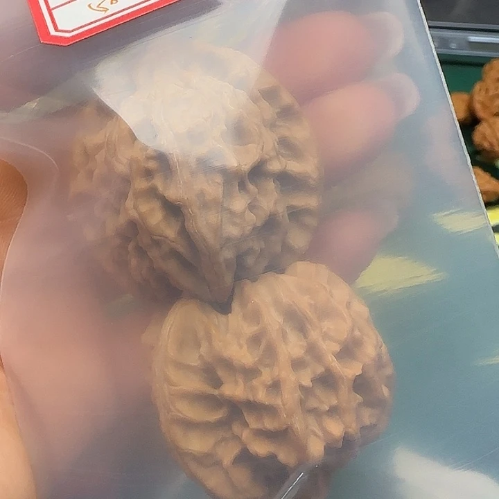 路***哥文玩核桃吊坠打底费