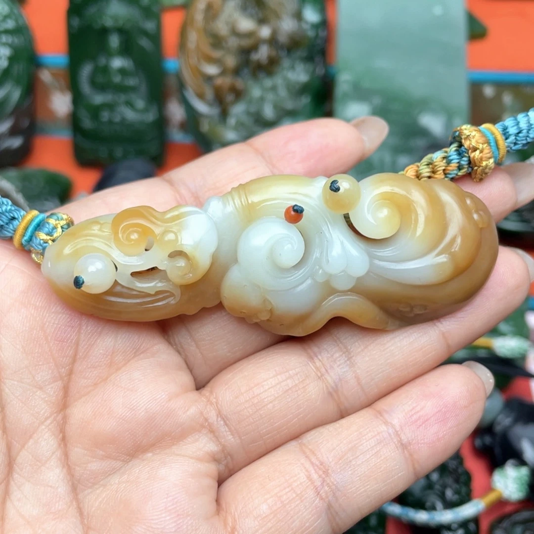 和田玉（糖玉）未镶嵌挂件