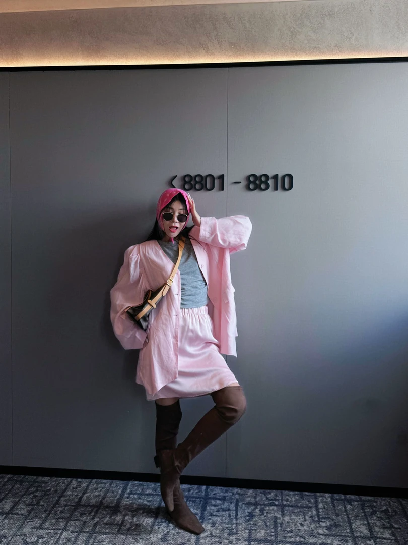 吉吉【米兰剧场】新款柔软舒适百搭缎面半身裙#2947-2 C48