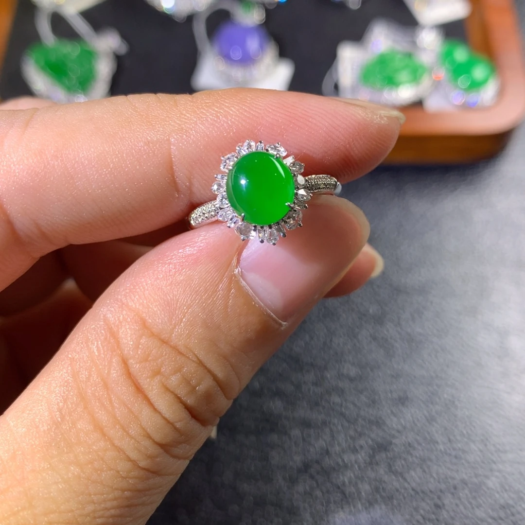 星***河翡翠18K金镶嵌戒指翡翠