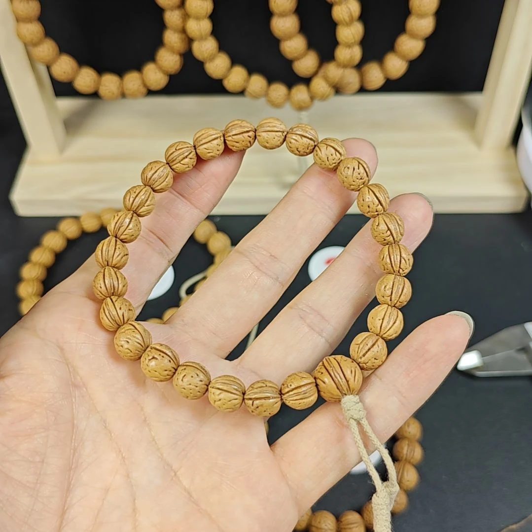 牛***点10尺寸左右桃核手持