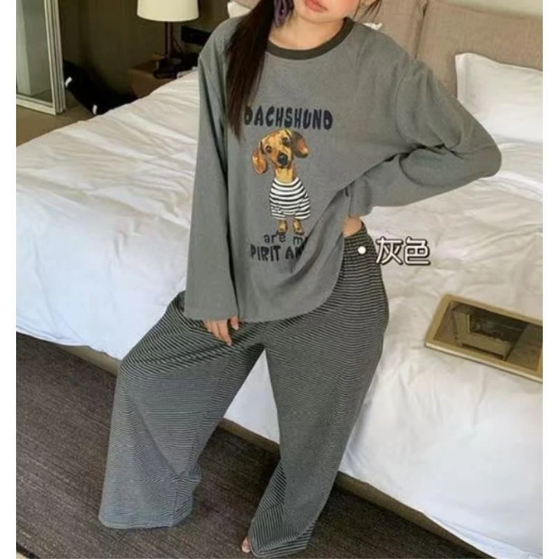 8467号2571#秋冬慵懒风宽松卡通狗狗长袖+细条纹长裤居家套装（预）