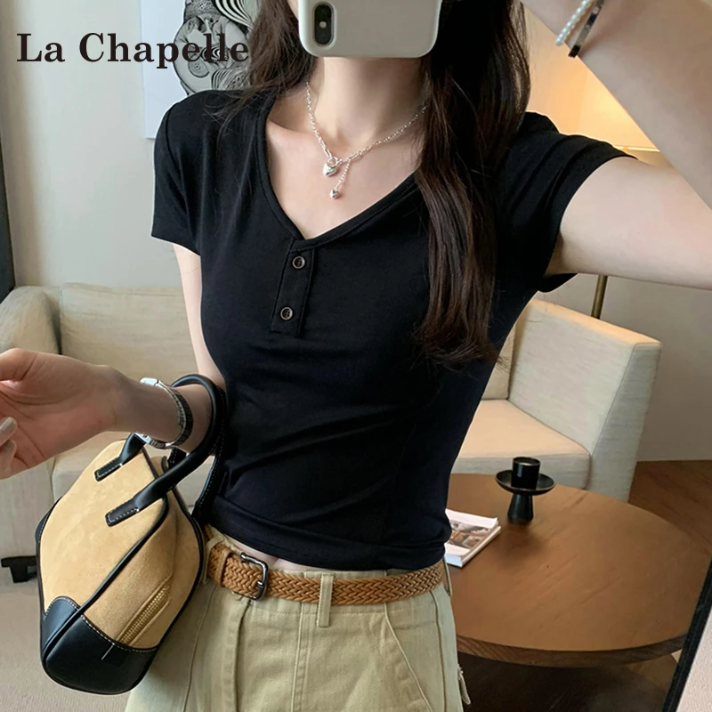 拉夏贝尔黑色V领短袖t恤女夏季2025新款气质修身显瘦休闲通勤上衣