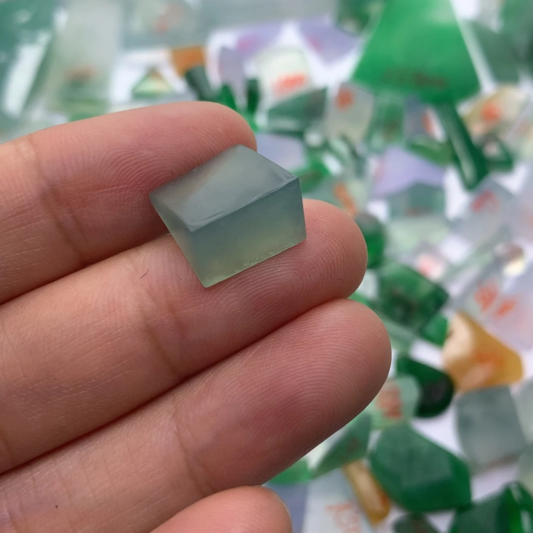 定制翡翠未镶嵌天然翡翠