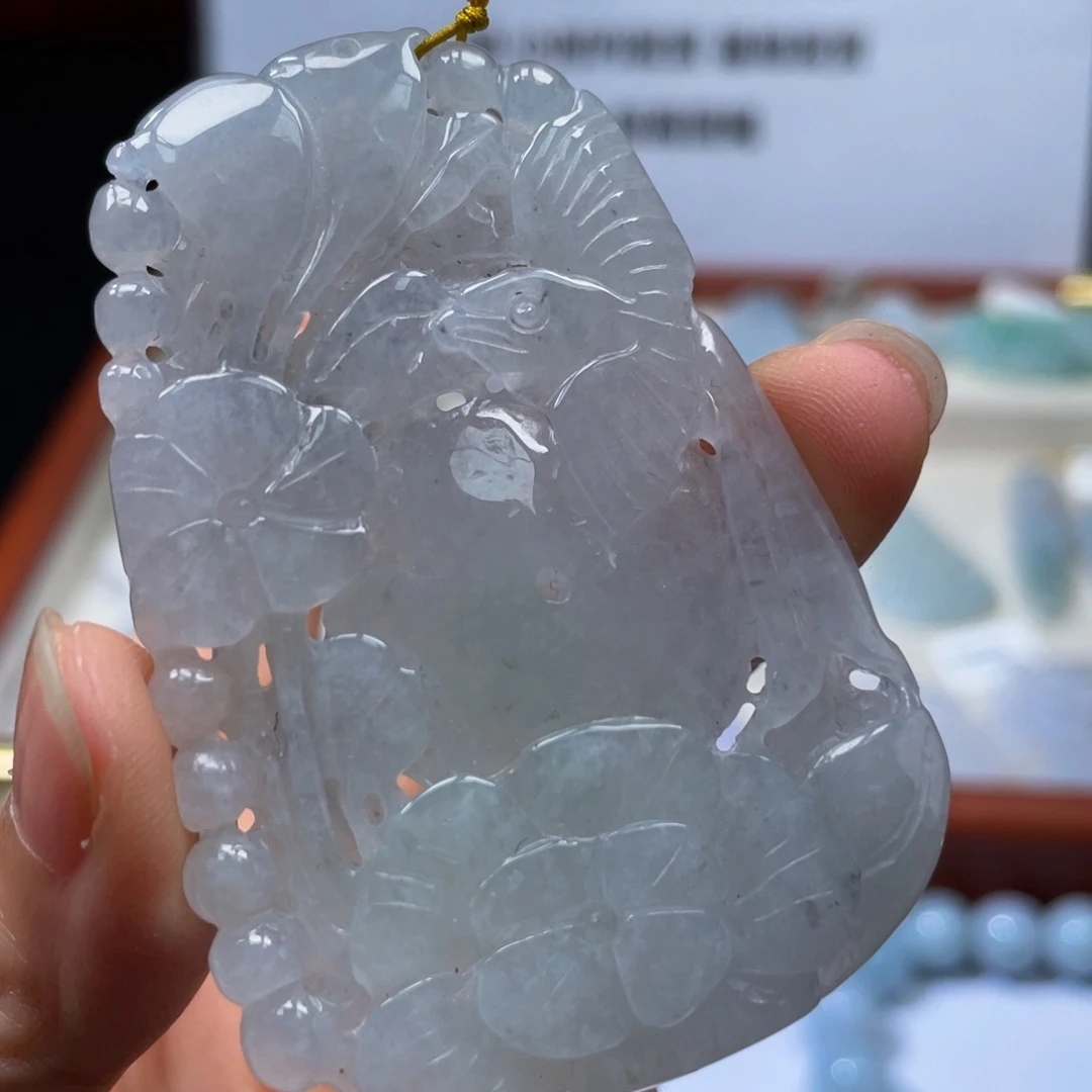 翡翠未镶嵌颈饰翡翠4