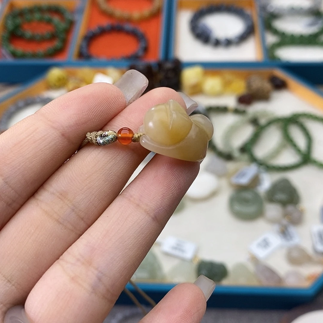 和田玉未镶嵌手链w37糖趴趴猫