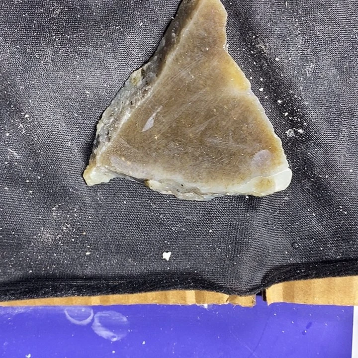 和田玉（糖玉）未镶嵌珠宝奇石