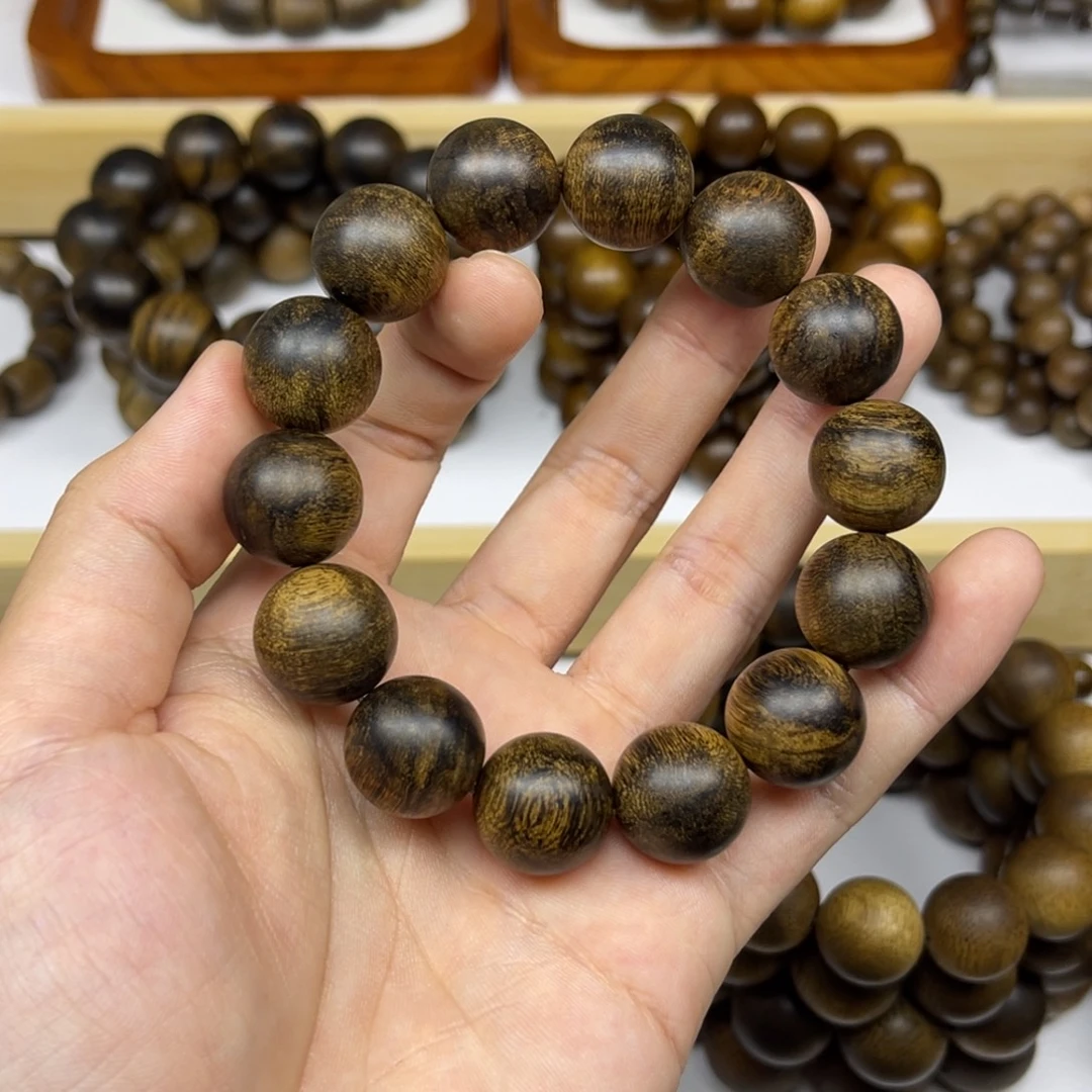 用***0沉香手串越南芽庄白棋楠1.6