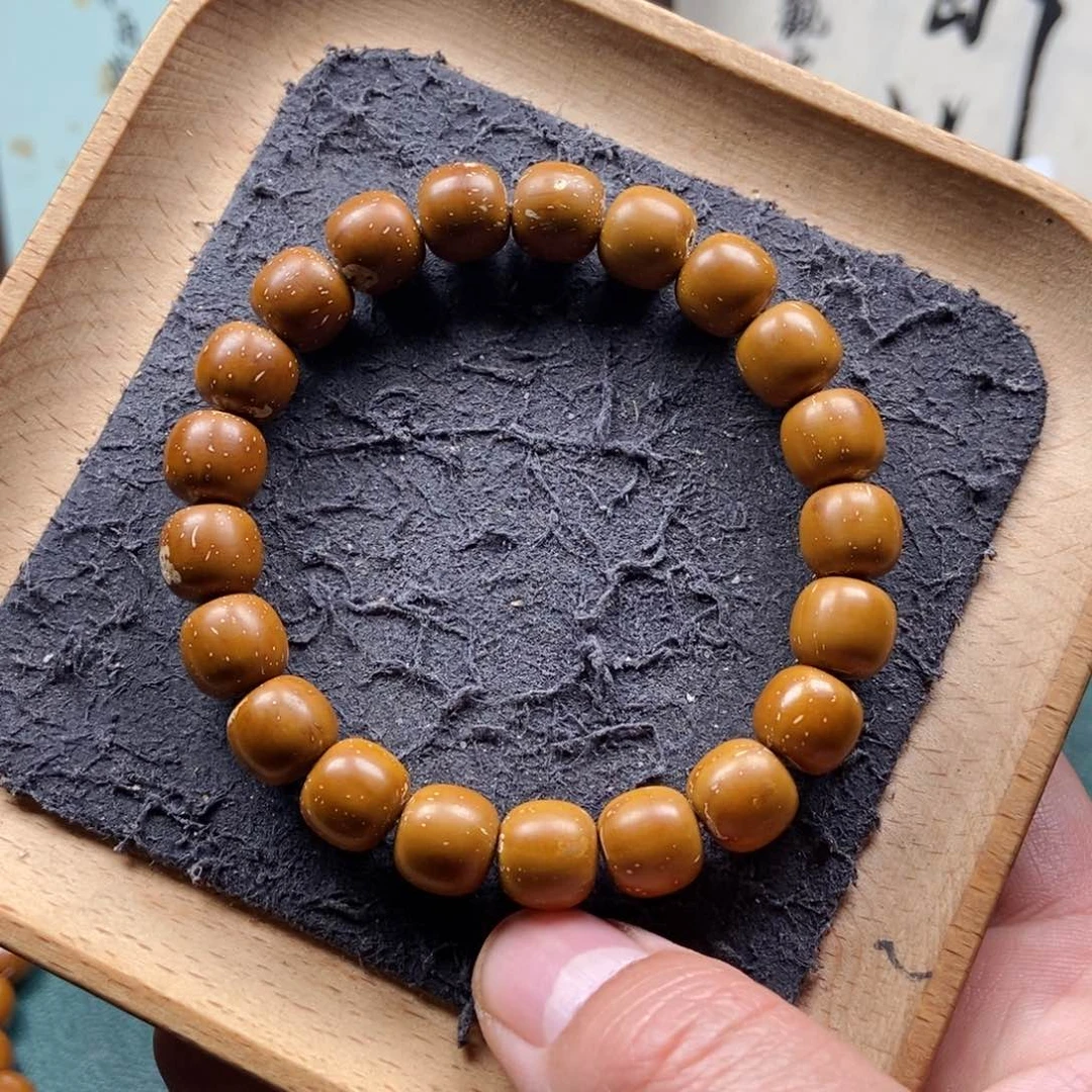 紫金鼠手串11mm实心老型微熊猫