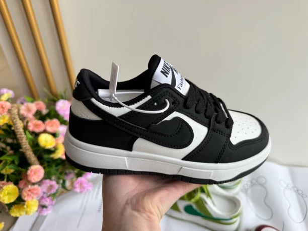 春季新款休闲百搭板鞋男女同款鞋