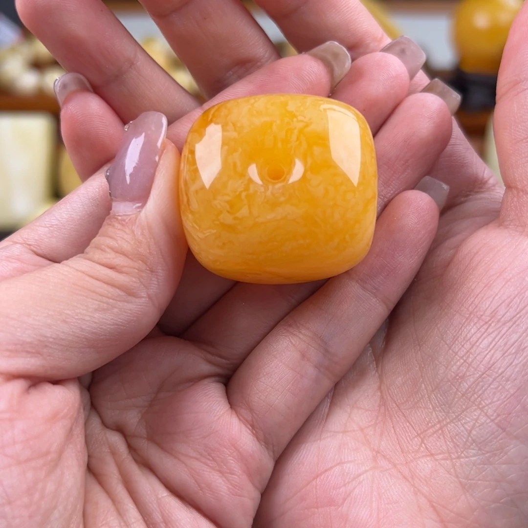 未镶嵌琥珀裸石琥珀蜜蜡无优化