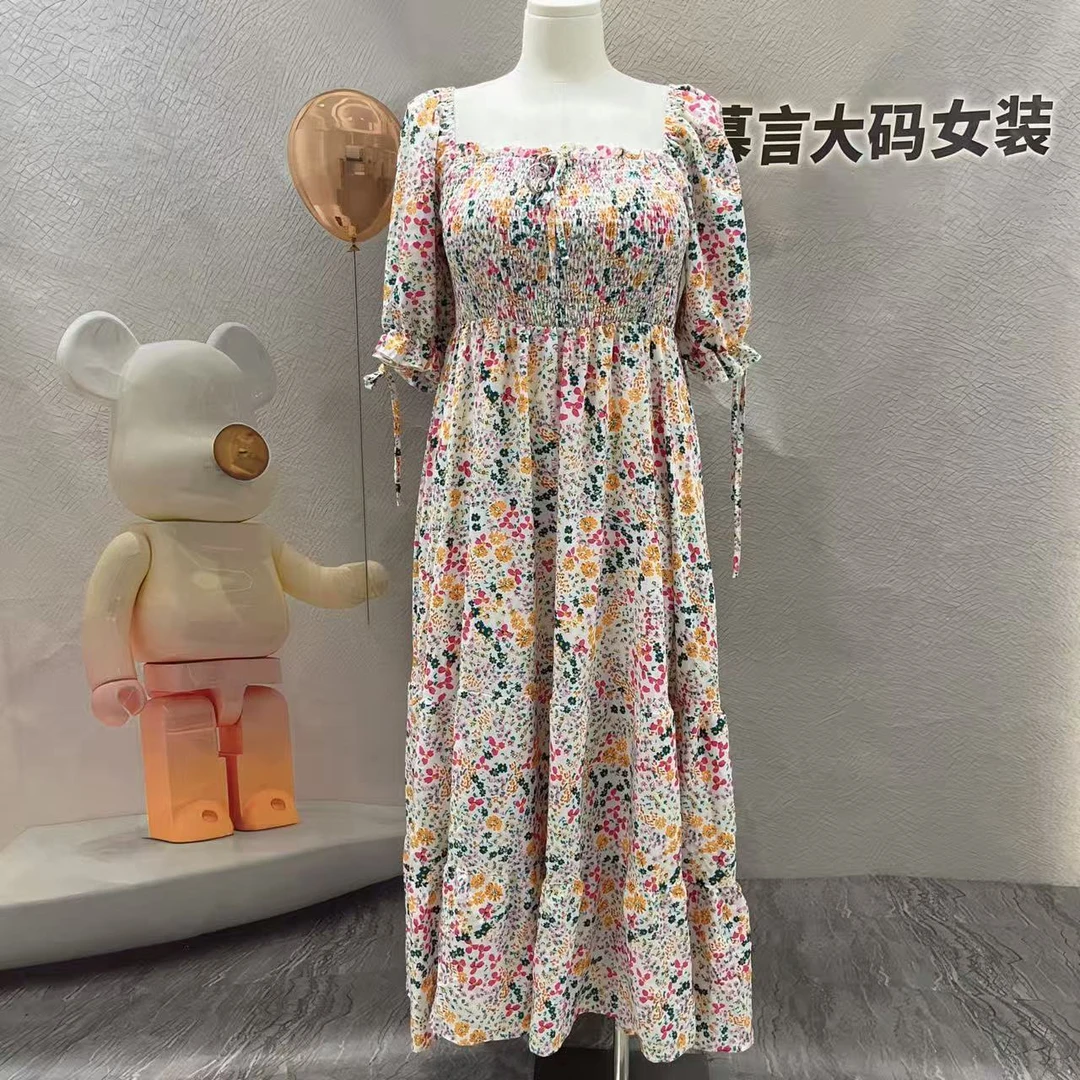 9330白色碎花连衣裙