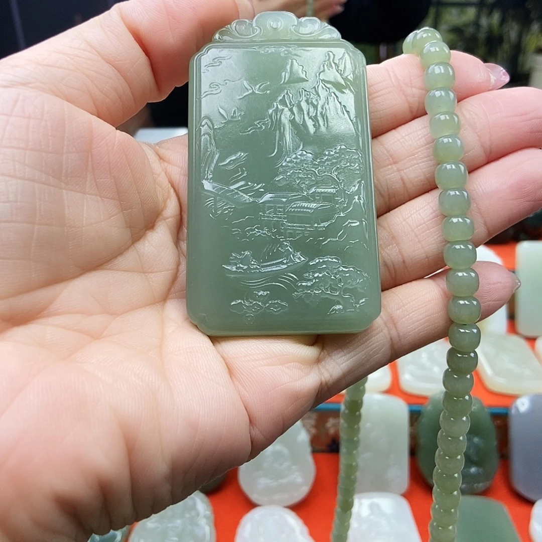 难***9和田玉未镶嵌颈饰