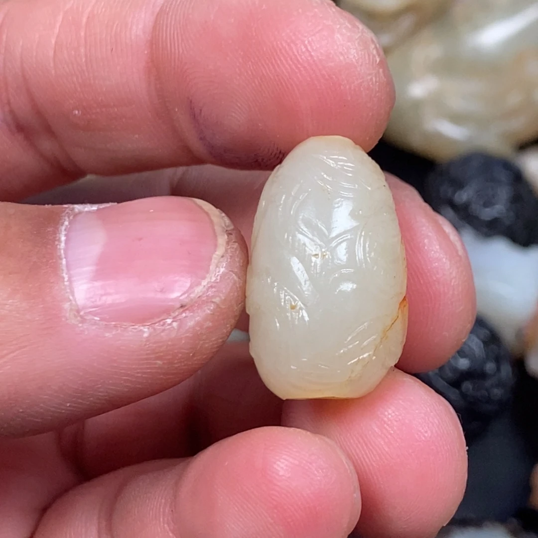 和田玉挂件未镶嵌朝***拾