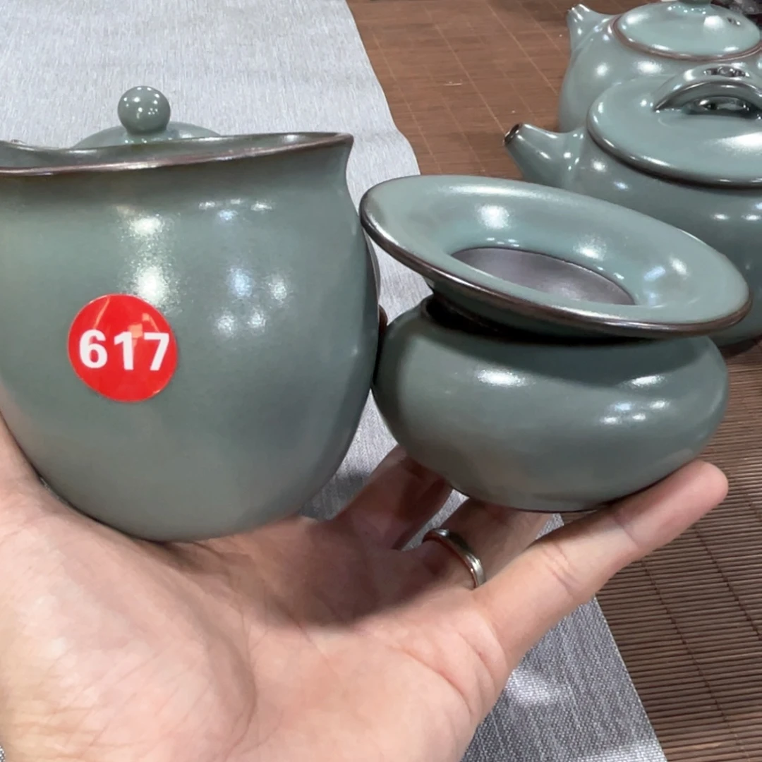 瓷片小微瑕。。。。。。。。。。