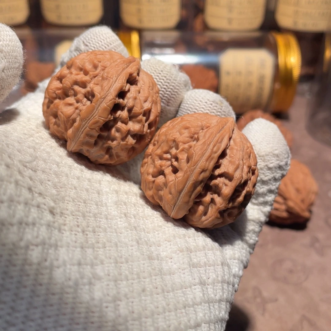 文玩核桃吊坠37核鼎