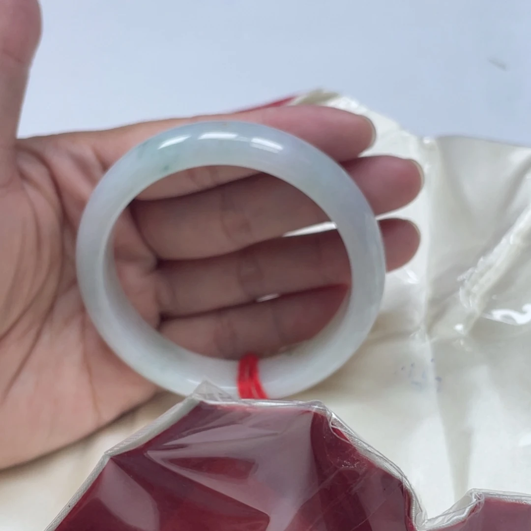 翡翠未镶嵌手镯翡翠手镯