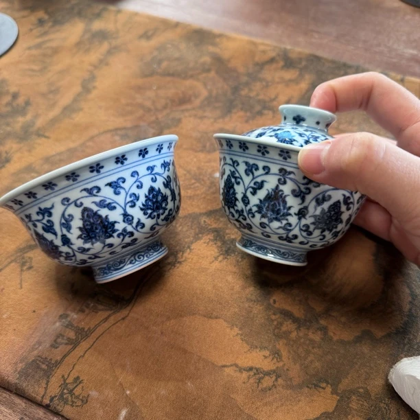 五云随安青花缠枝莲盖碗+杯子