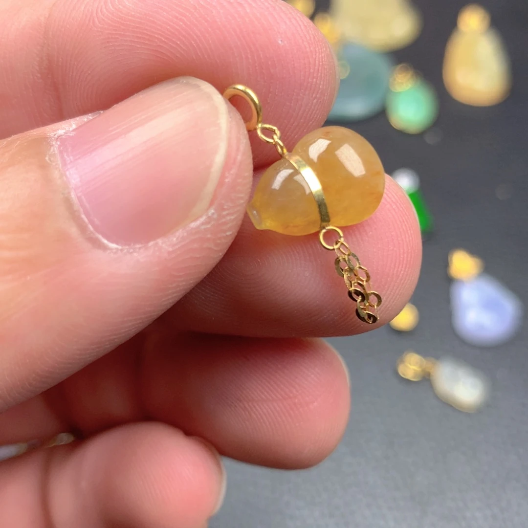 【闪购商品】颈饰18K金镶嵌翡翠翡翠