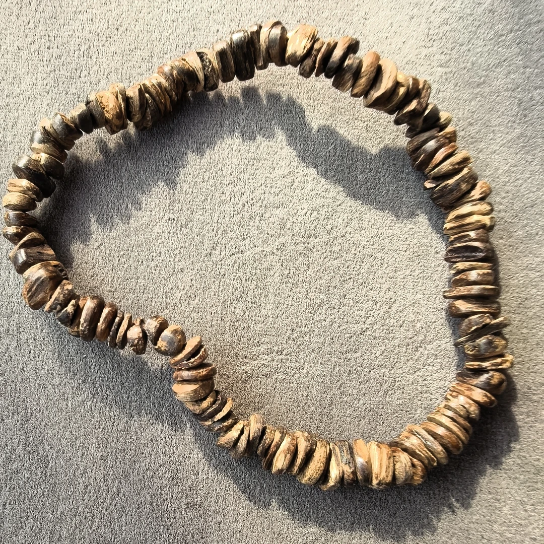 沉香加里曼丹碳化软油沉水沉香手串C835片珠单圈（2.4）多样性发1