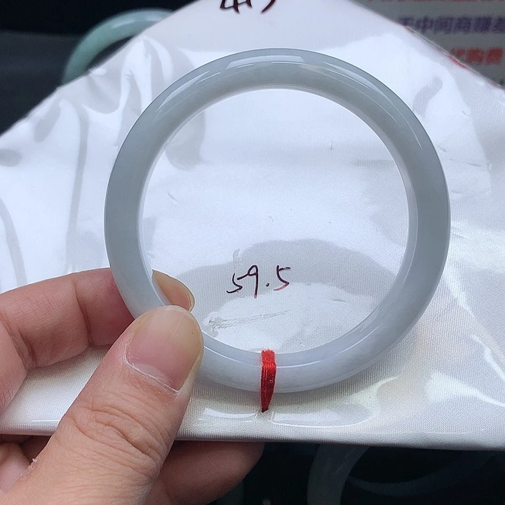 翡翠未镶嵌手镯413