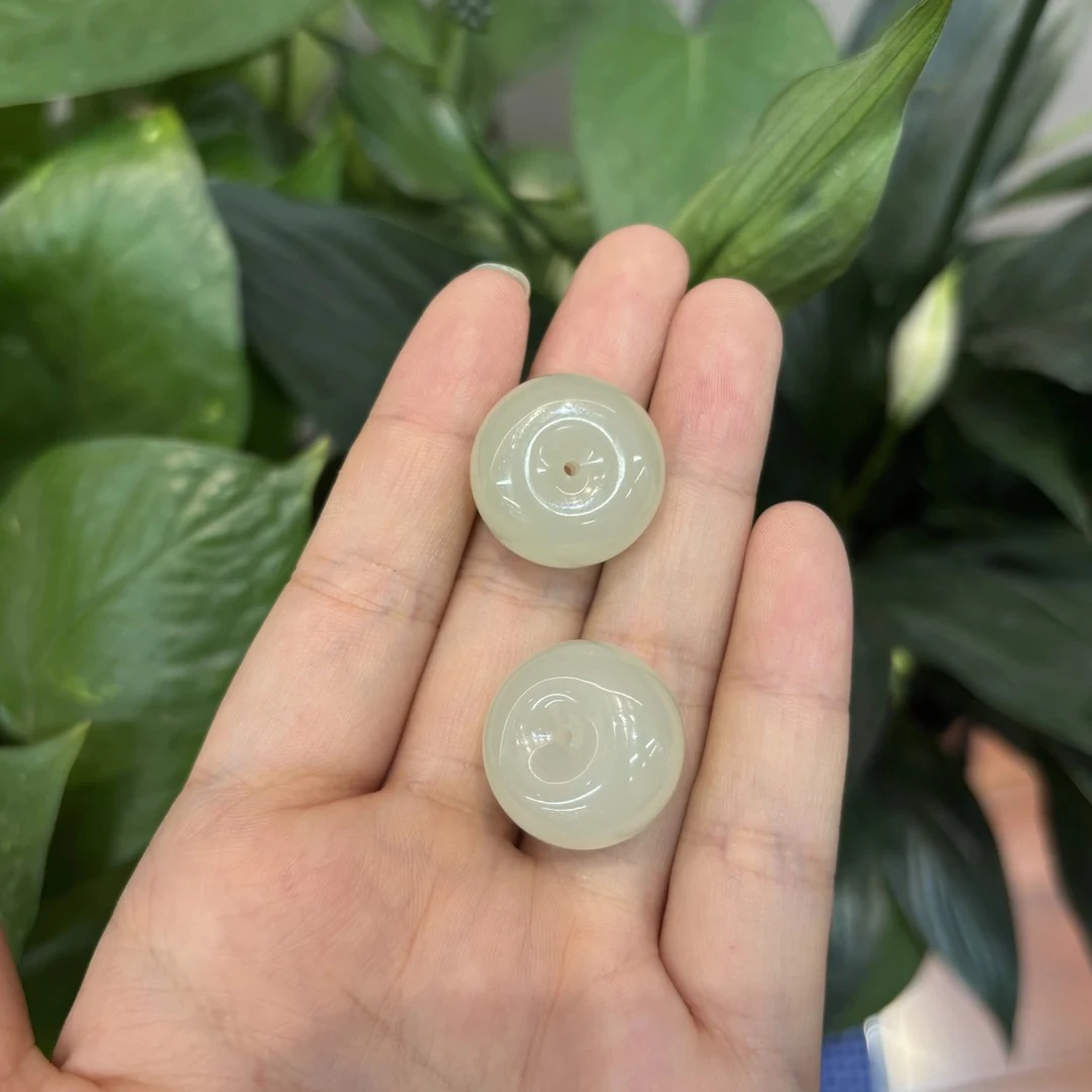 082009WM和田玉青海料晴水平安扣挂件 规格：20*12多样性发其一