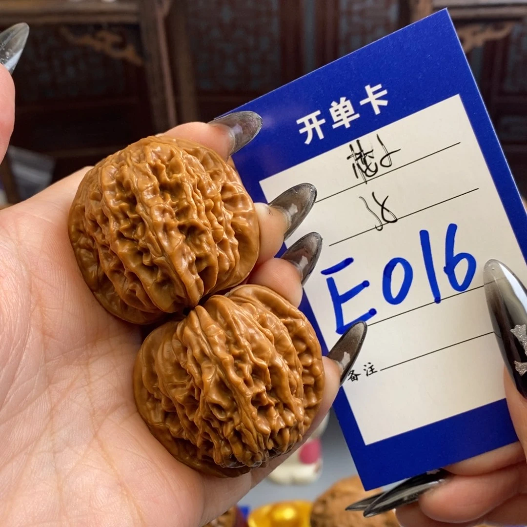 文玩核桃吊坠楼子38尺